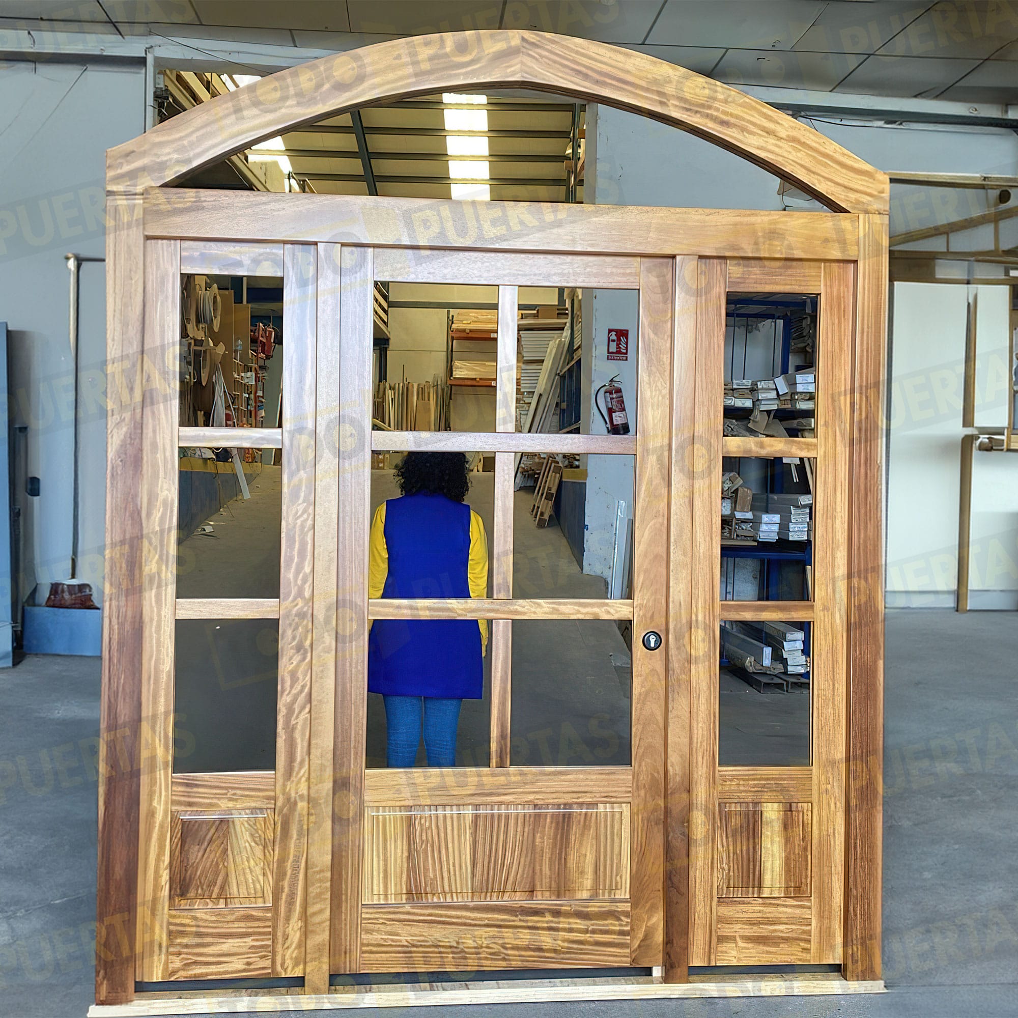 Foto Puertas de Entrada cliente 7