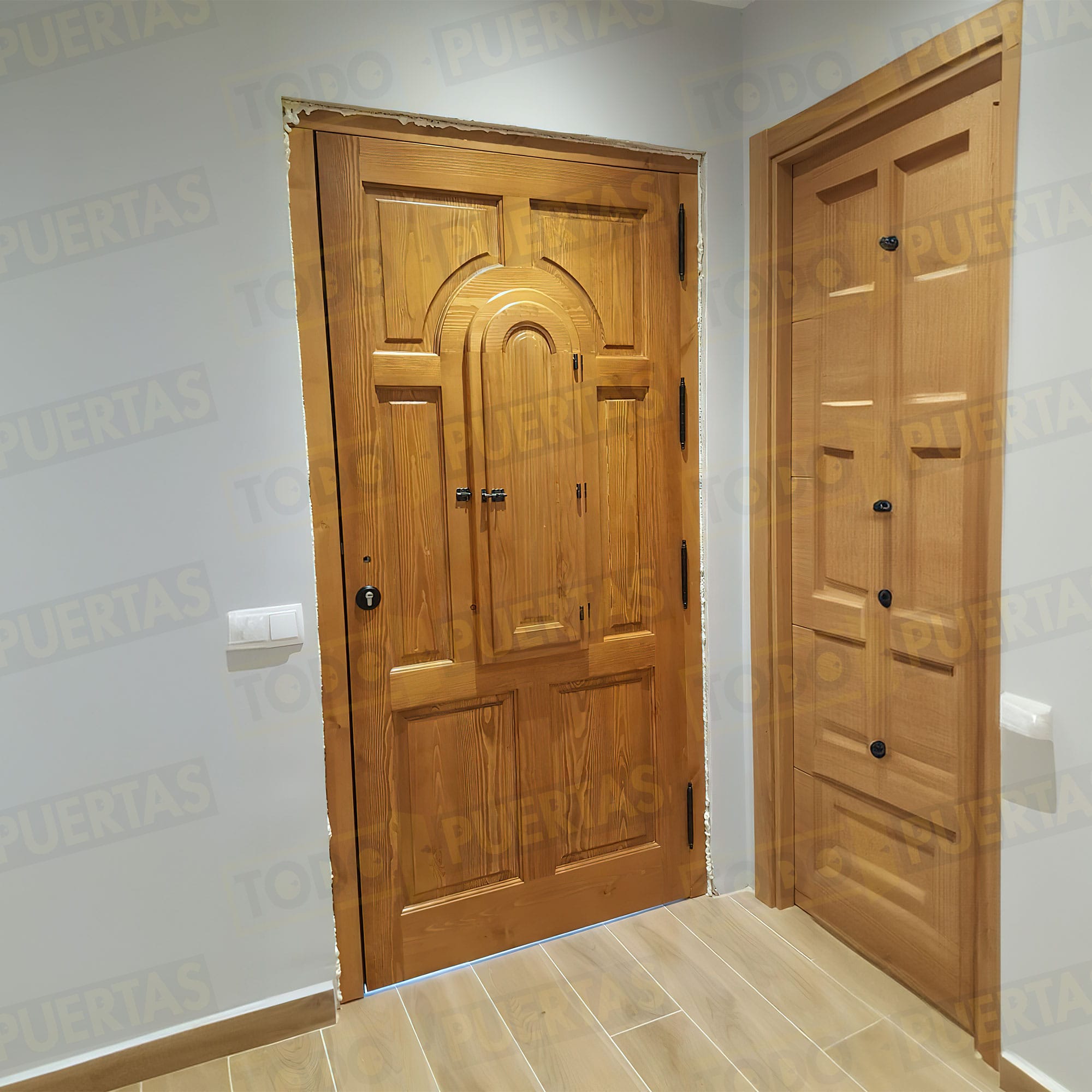 Foto Puertas de Entrada cliente 34