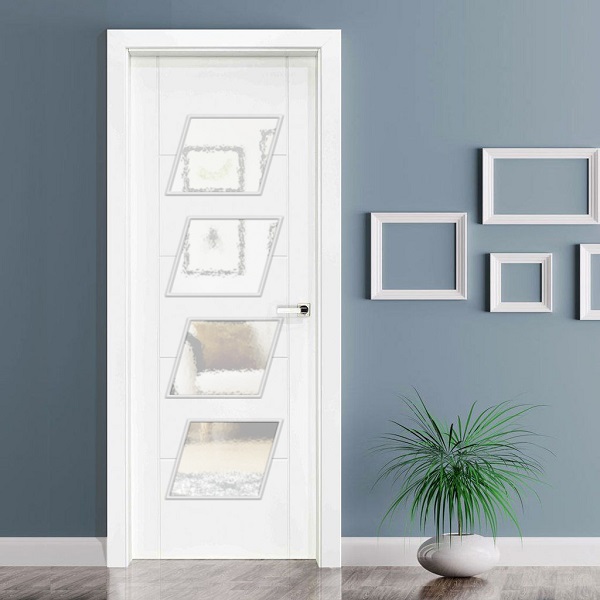 Puertas a medida con vidriera